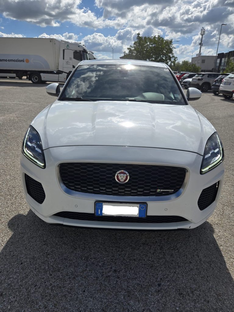 Jaguar E-Pace – foto 2