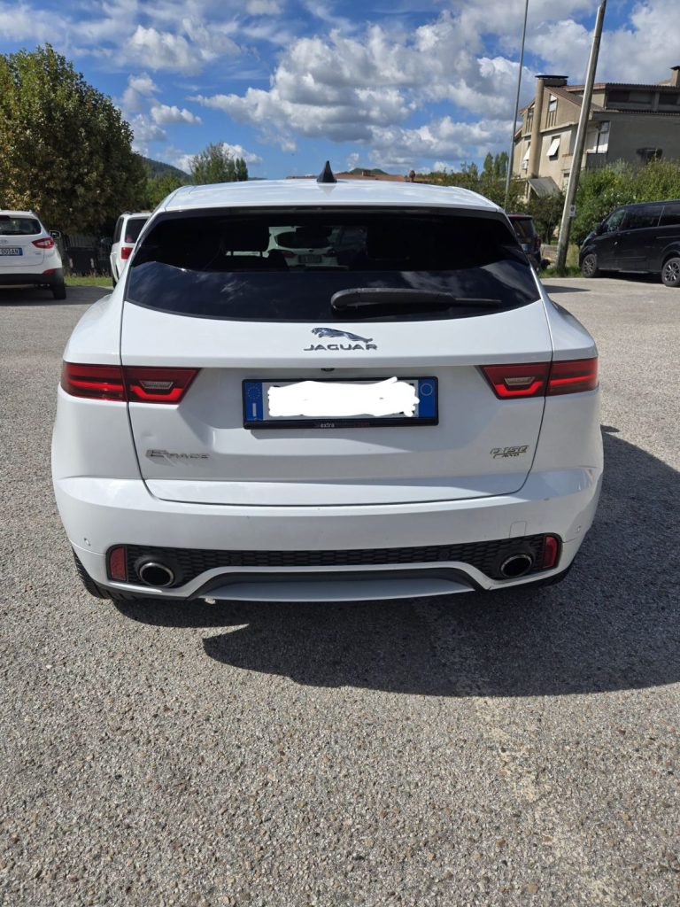 Jaguar E-Pace – foto 3